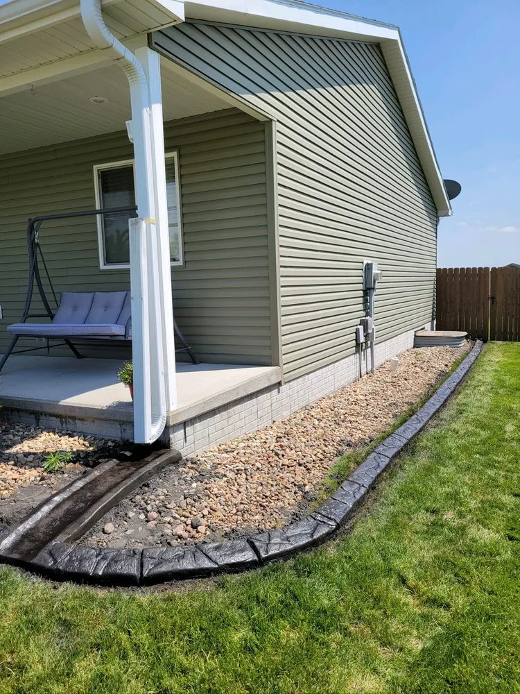 Expert residential landscaping in Kearney, NE - Edging Nebraska
