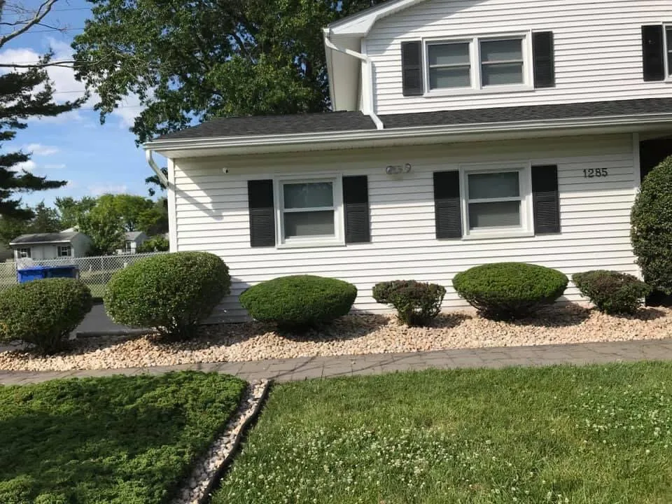 Local residential landscaping in New Brunswick, NJ by Edi Landscaping