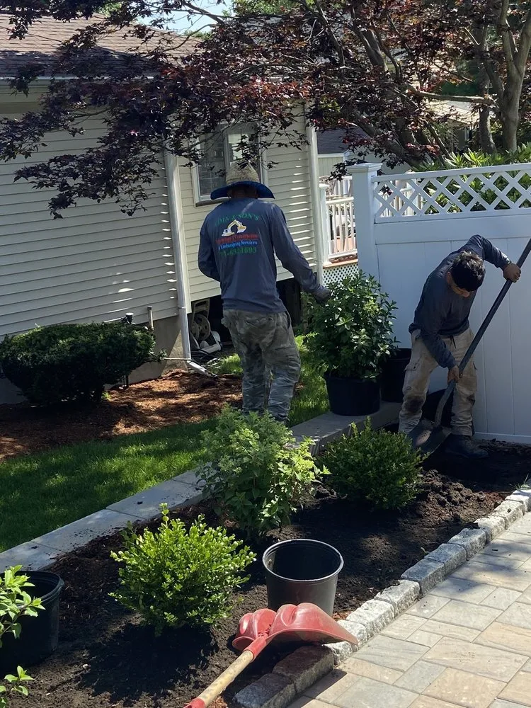Affordable garden landscaping experts serving Lynn, MA - Edin & Sons Hardscape Construction