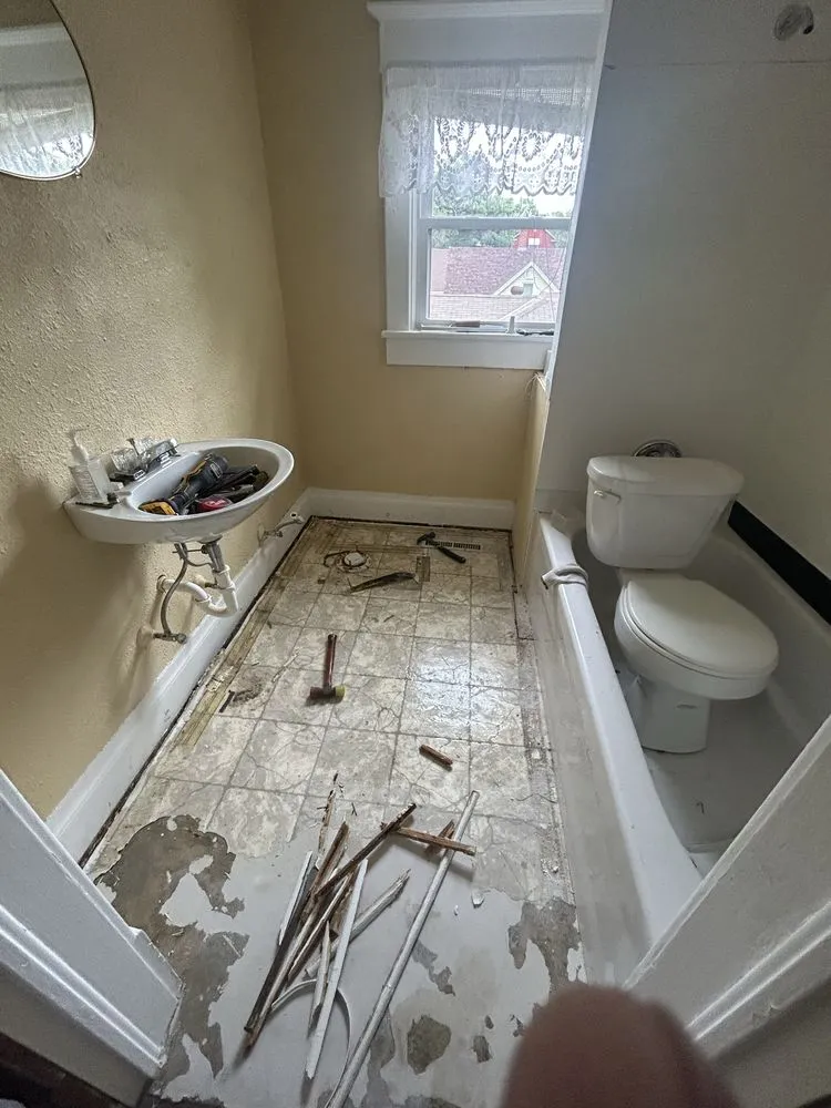 Affordable lawn care service near you in Sioux City, IA by Edin’s Multiservices