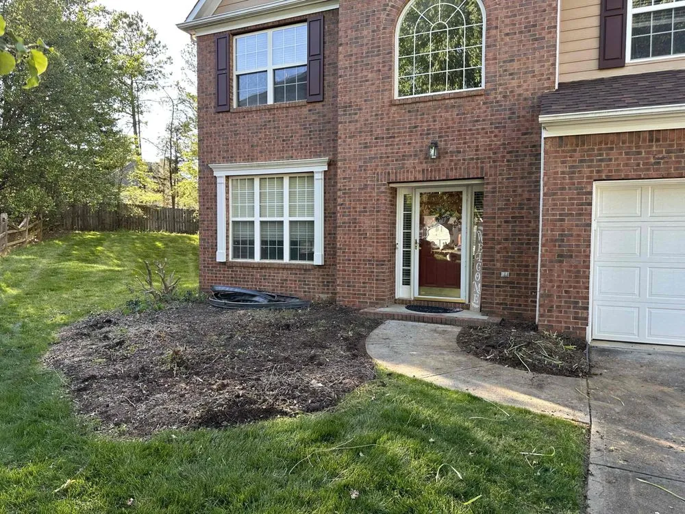 Top-rated lawn care service in Raleigh, NC by Edison Landscaping