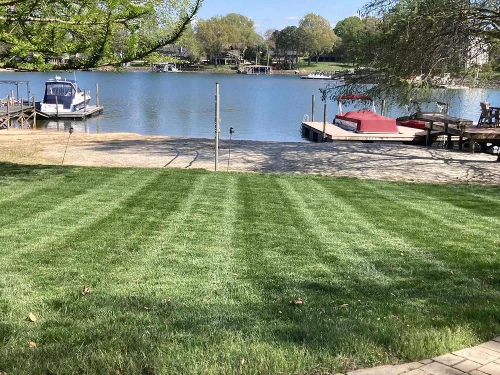 Professional residential landscaping experts serving Raleigh, NC - Edison Landscaping