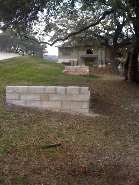 Local residential landscaping for homes in Austin, TX by Edl Associates