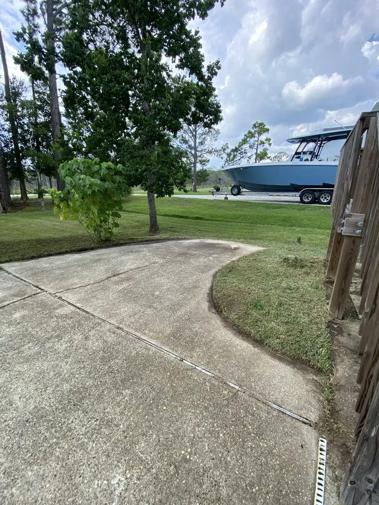 Professional landscape installation in Foley, AL by Edlen’s Lawncare LLC