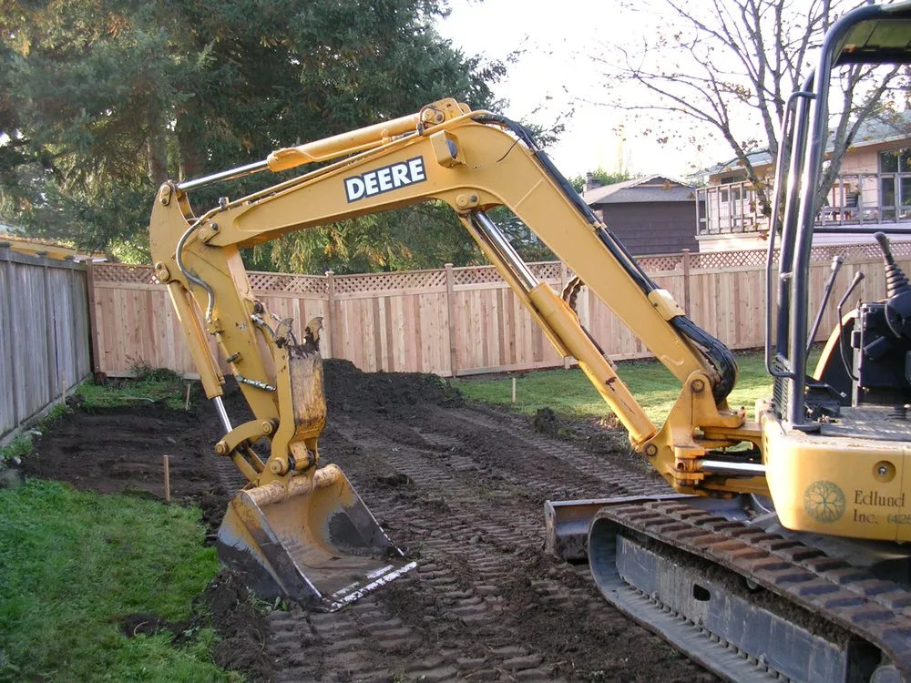 Expert landscaping services for beautiful yards in Renton, WA by Edlund Landscapes