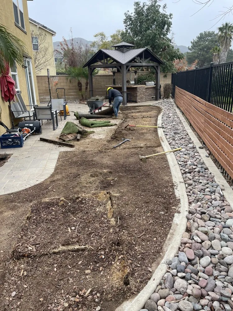 Professional lawn care service for residential properties in Riverside, CA by Edmar Tree Service & Landscaping