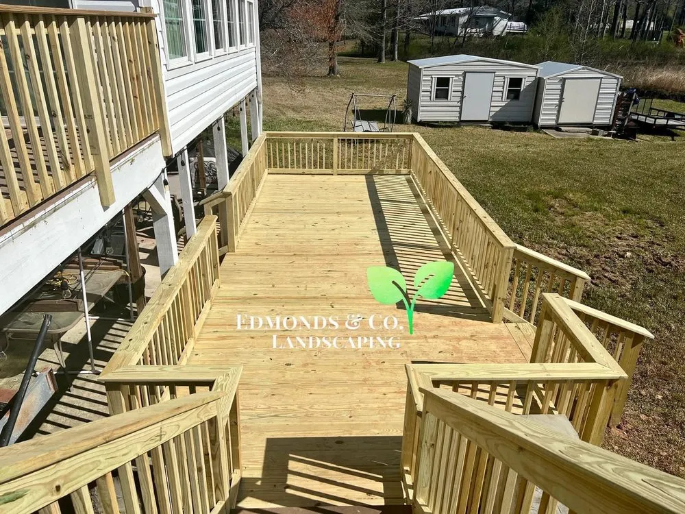 Reliable lawn care service in McCalla, AL - Edmonds & Co