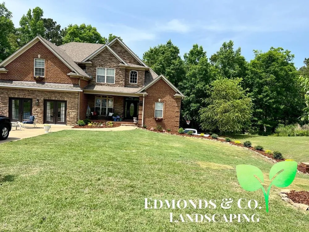 Trusted lawn care service in McCalla, AL - Edmonds & Co