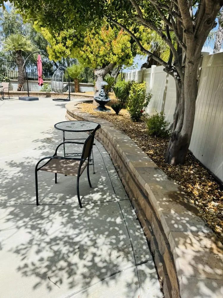 Reliable yard cleanup service in Hemet, CA - Edmundo’s Landscaping