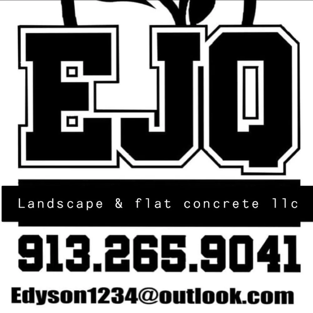 Trusted yard maintenance in Lenexa, KS by EDQ Landscape & Flat Concrete