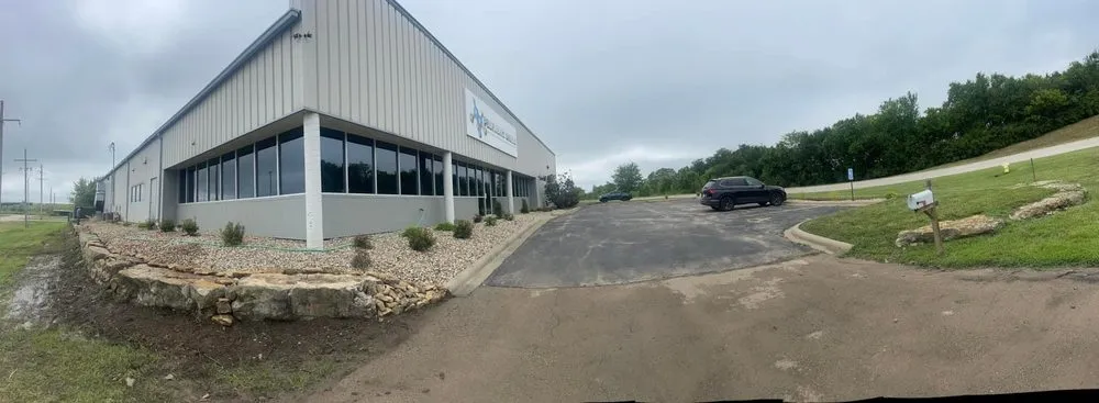 Affordable landscaping services experts serving Lenexa, KS - EDQ Landscape & Flat Concrete