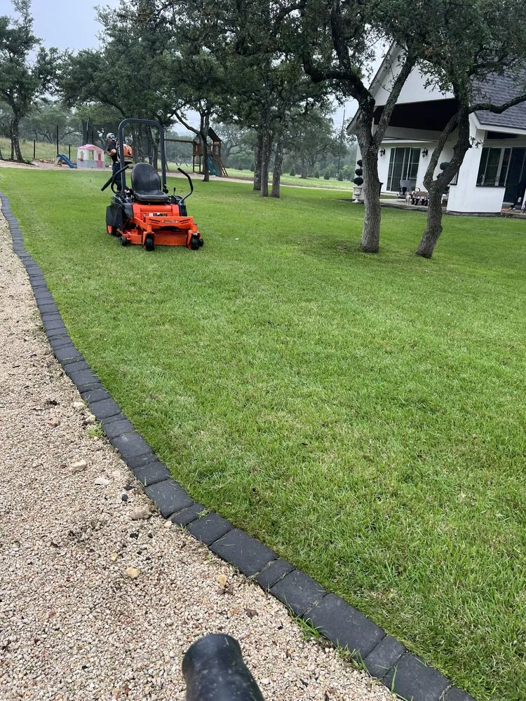 Professional lawn care service experts serving Boerne, TX - Edrick Landscaping