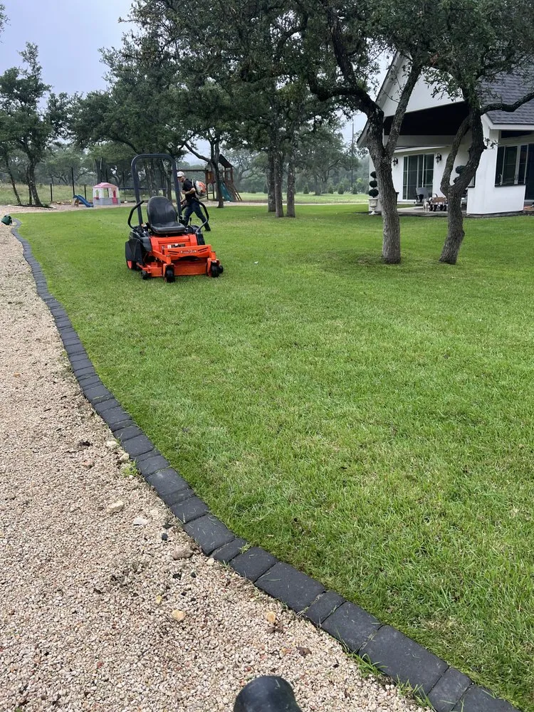 Top-rated landscape design in Boerne, TX by Edrick Landscaping