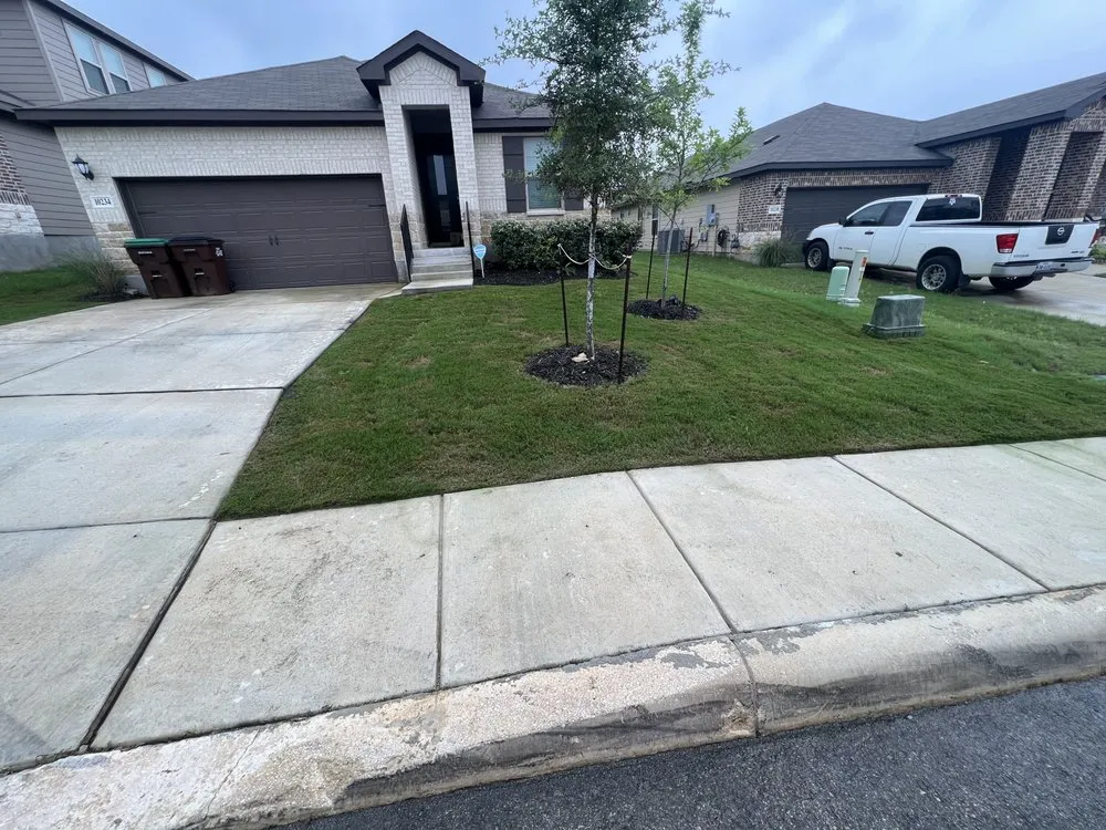 Custom yard cleanup service for homes in Boerne, TX by Edrick Landscaping