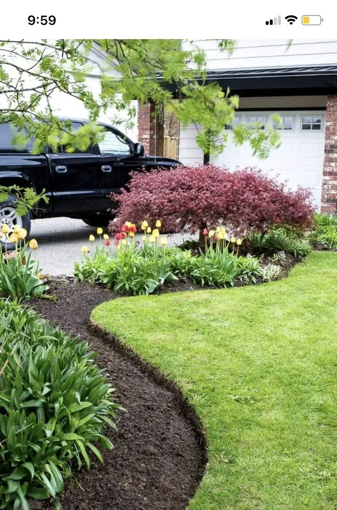 Affordable yard maintenance in Garland, TX - Ed’s Flores Landscaping