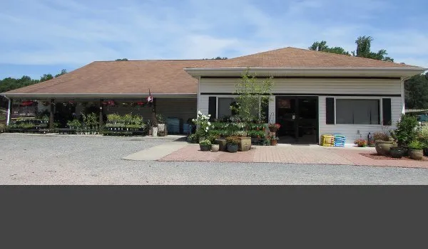 Affordable landscape installation in Mechanicsville, VA by Ed’s Landscaping & Garden Center