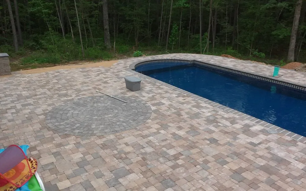 Affordable yard cleanup service in Mechanicsville, VA - Ed’s Landscaping & Garden Center