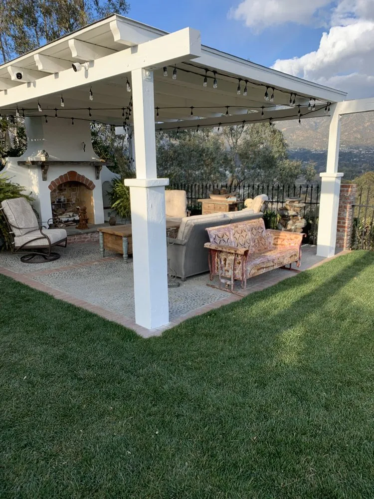 Reliable landscaping services for residential properties across Glendale, CA - Ed's Landscaping