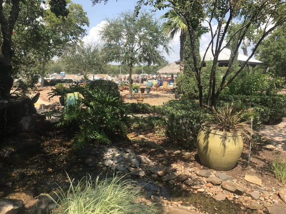 Affordable outdoor landscaping in Kemah, TX - EDS Landscaping