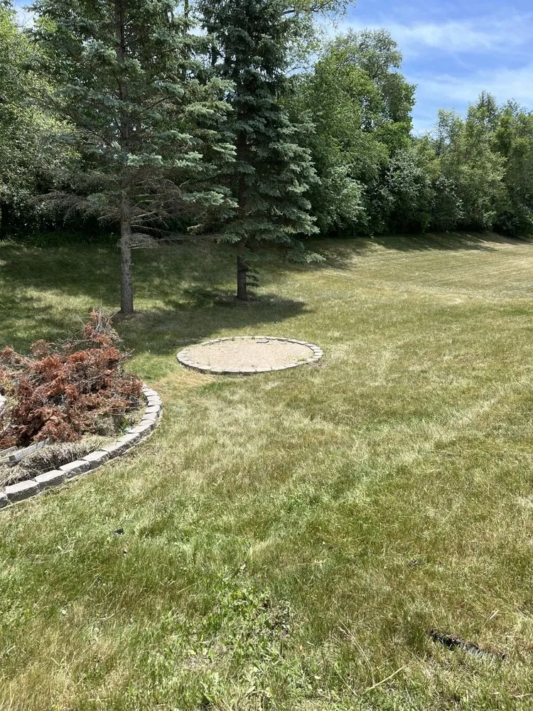 Professional lawn mowing service for residential properties across Rockford, IL - Ed’s Landscaping Services