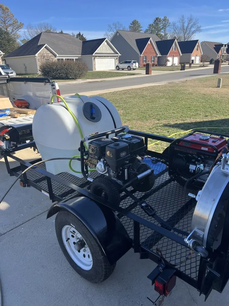 Local yard maintenance for residential properties in Rossville, GA by Ed's Lawn Care & Pressure Washing Service