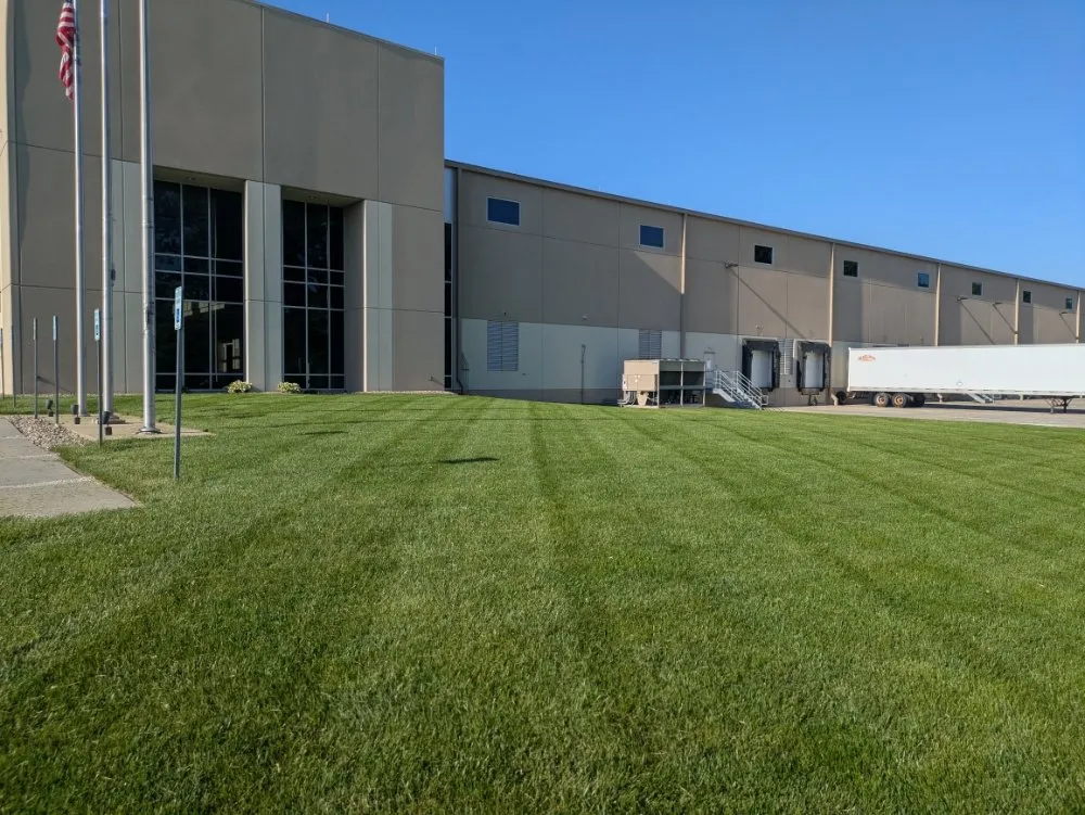 Trusted landscape installation in Kansas City, KS - EDS Lawn