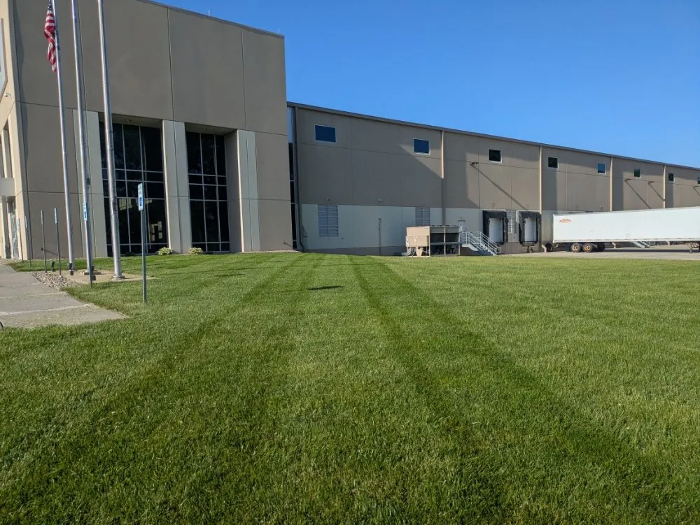 Local landscape design in Kansas City, KS by EDS Lawn