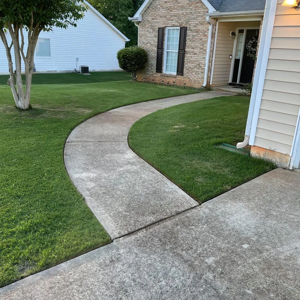 Local residential landscaping in Hampton, GA by Ed’s Lawn Service