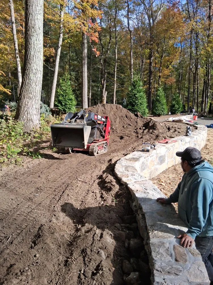 Professional landscaping services in Danbury, CT - Eds Tree & landscaping