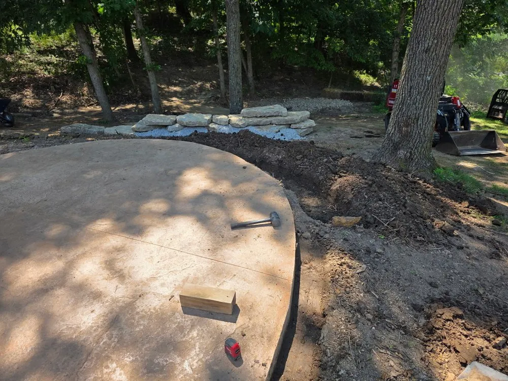 Custom landscape design experts serving North Kansas City, MO - EDU Lawn Service