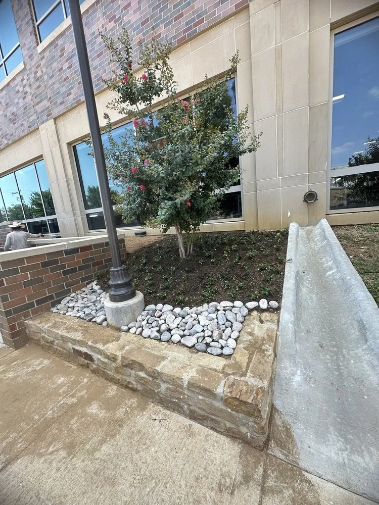 Top-rated landscape installation for year-round maintenance in Fort Worth, TX by Eduardo G Landscape