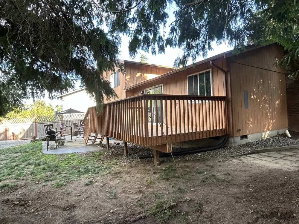 Expert residential landscaping near you in Everett, WA by Eduardo Gf Services