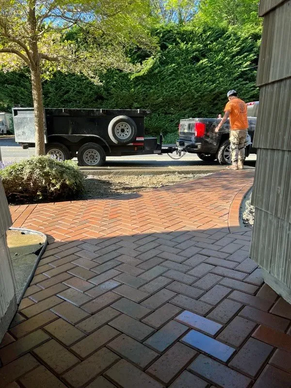 Affordable landscape installation in Everett, WA - Eduardo Gf Services