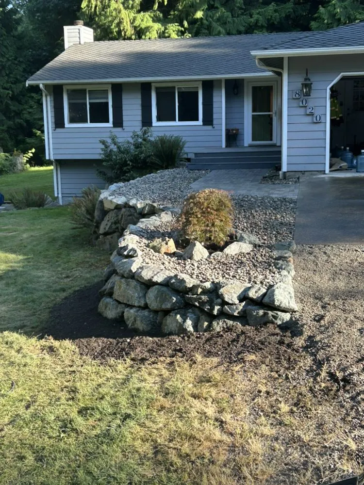 Reliable yard maintenance for outdoor upgrades across Everett, WA - Eduardo Gf Services