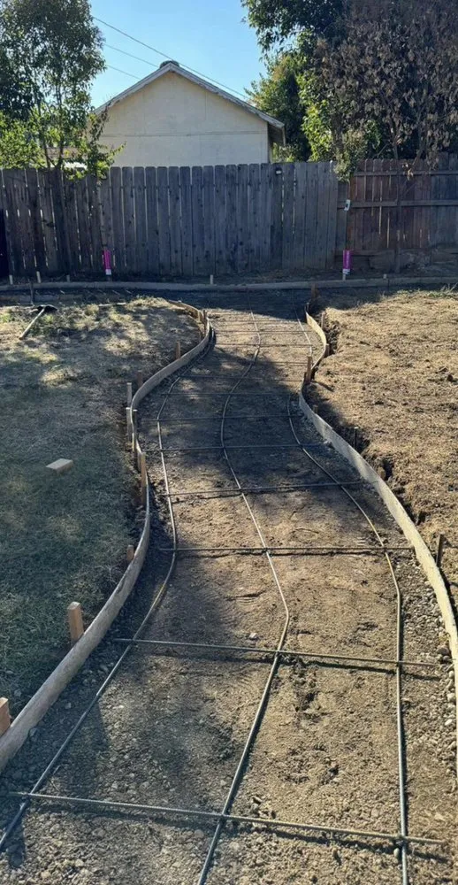 Expert yard maintenance near you across Cameron Park, CA - Eduardo Landscape