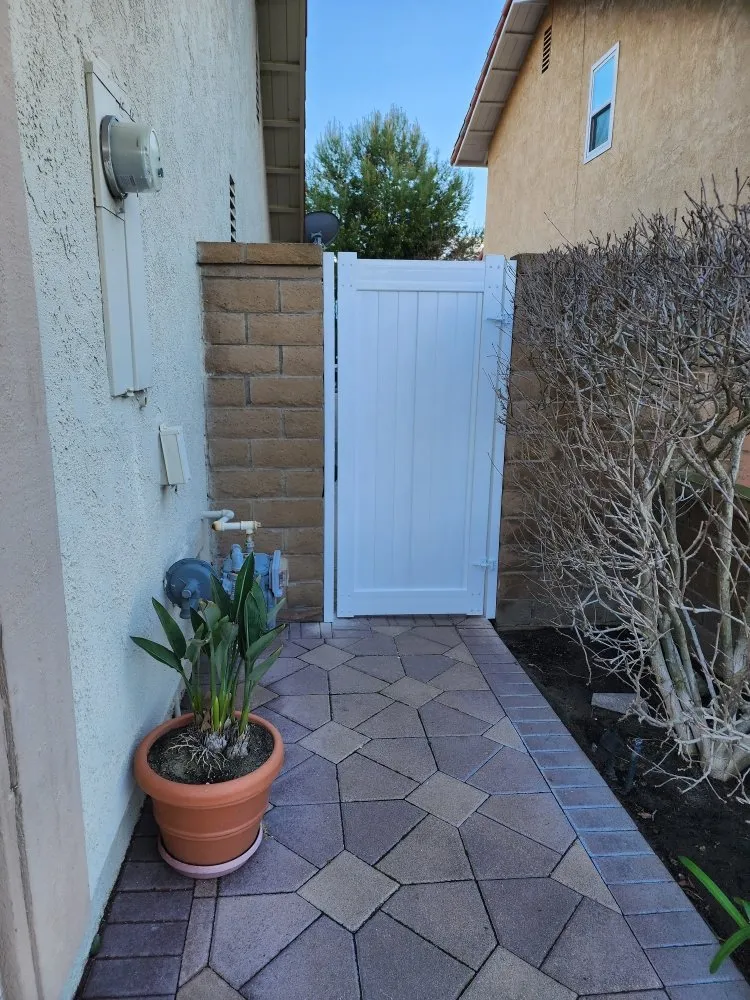 Top-rated lawn care service for beautiful yards across Garden Grove, CA - Eduardo's Hardscape