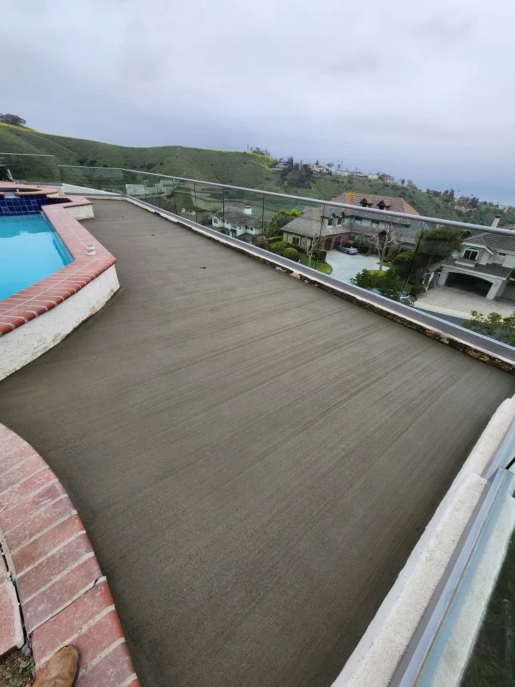 Professional yard maintenance in Garden Grove, CA - Eduardo's Hardscape