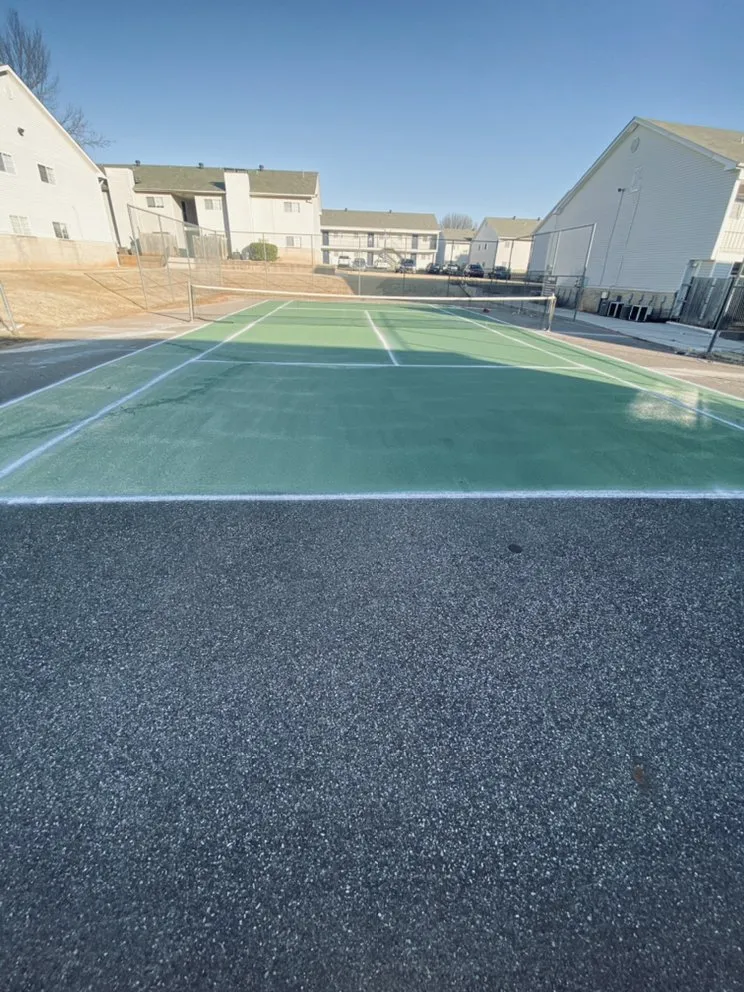 Expert yard maintenance experts serving Oklahoma City, OK - Eduardo’s landscaping & painting