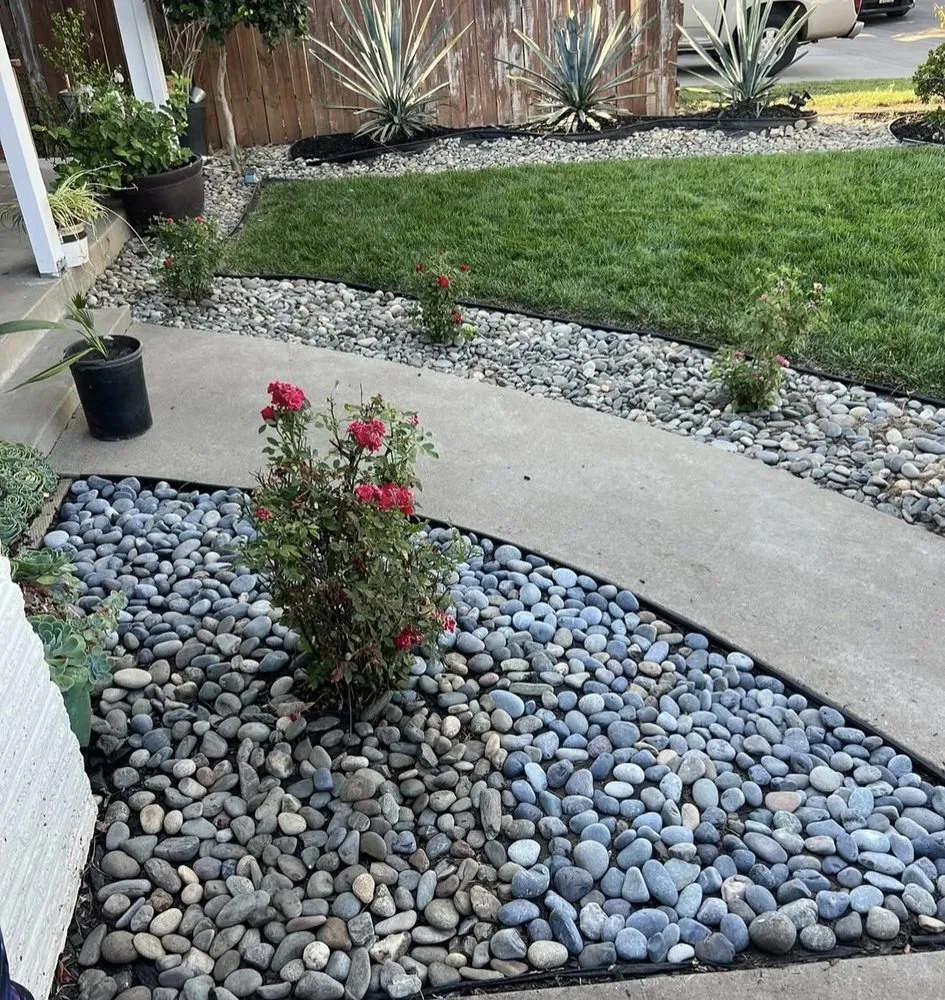 Custom residential landscaping for homes in Lodi, CA by Eduardo’s Lawn Care Service