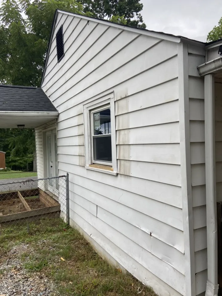 Custom garden landscaping near you across Kingsport, TN - Edward & Ellen