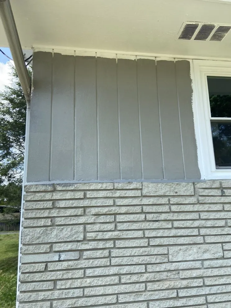 Custom yard maintenance experts serving Kingsport, TN - Edward & Ellen