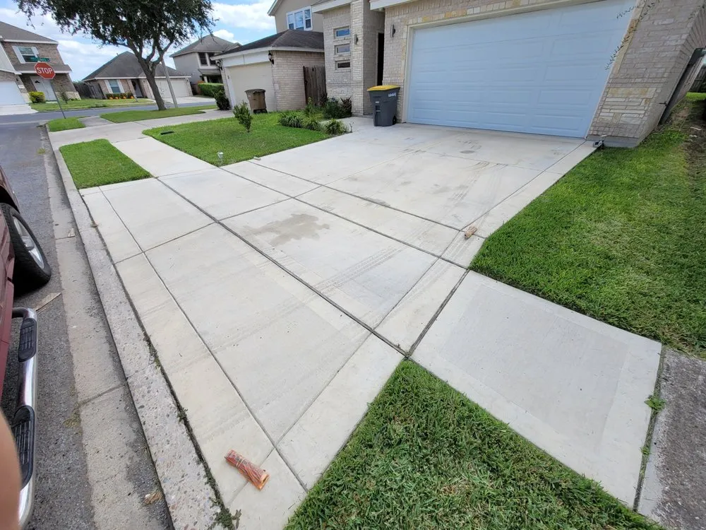 Top-rated garden landscaping experts serving San Juan, TX - Edward American Lawn Services