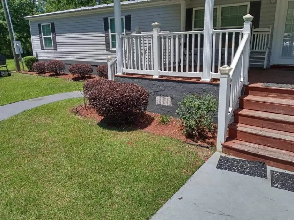 Local garden landscaping experts serving Cairo, GA - Edward Jones LawnCare