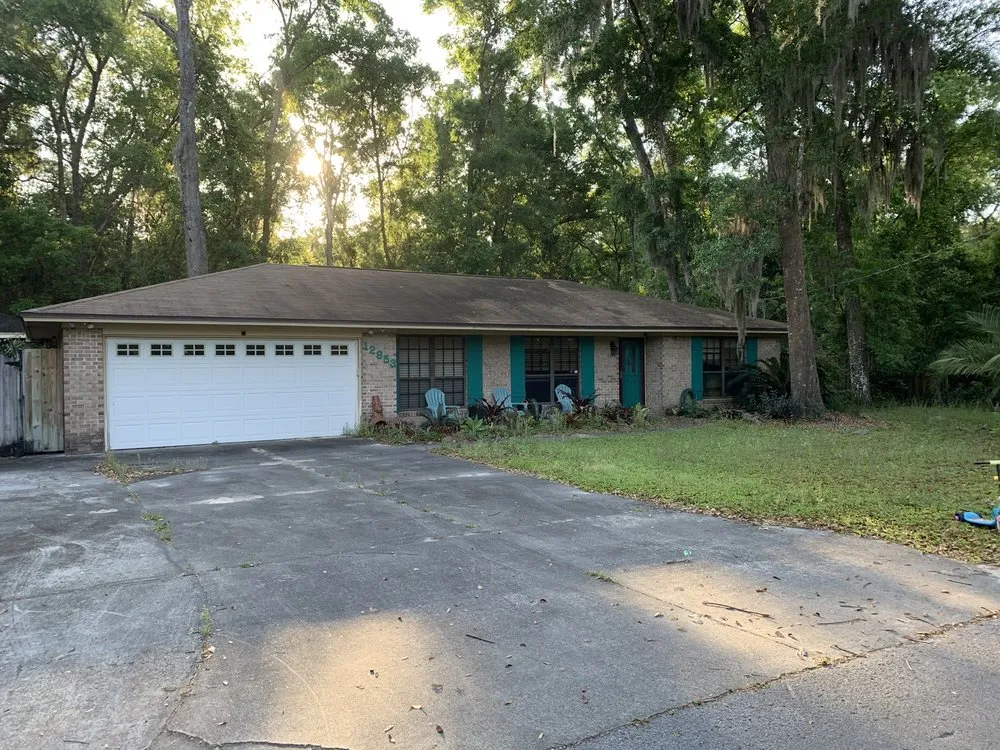 Expert garden landscaping experts serving Intercession City, FL - Edward Lawn Care
