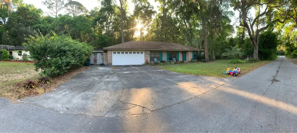 Local lawn care service in Intercession City, FL - Edward Lawn Care