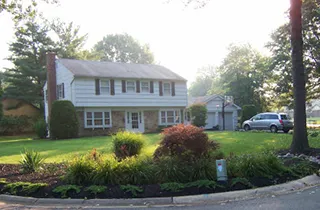 Expert garden landscaping experts serving Southampton Township, NJ - Edwards and Sons Tree Service