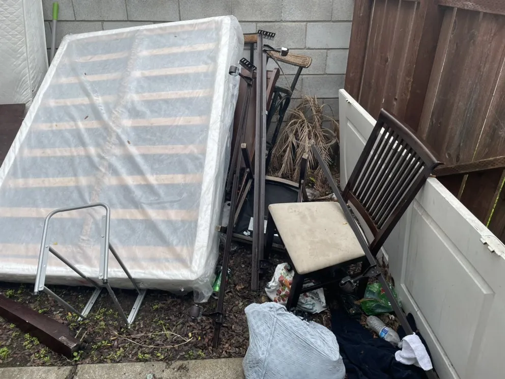 Expert yard maintenance for homes across Antioch, CA - Edwards Hauling And Landscaping