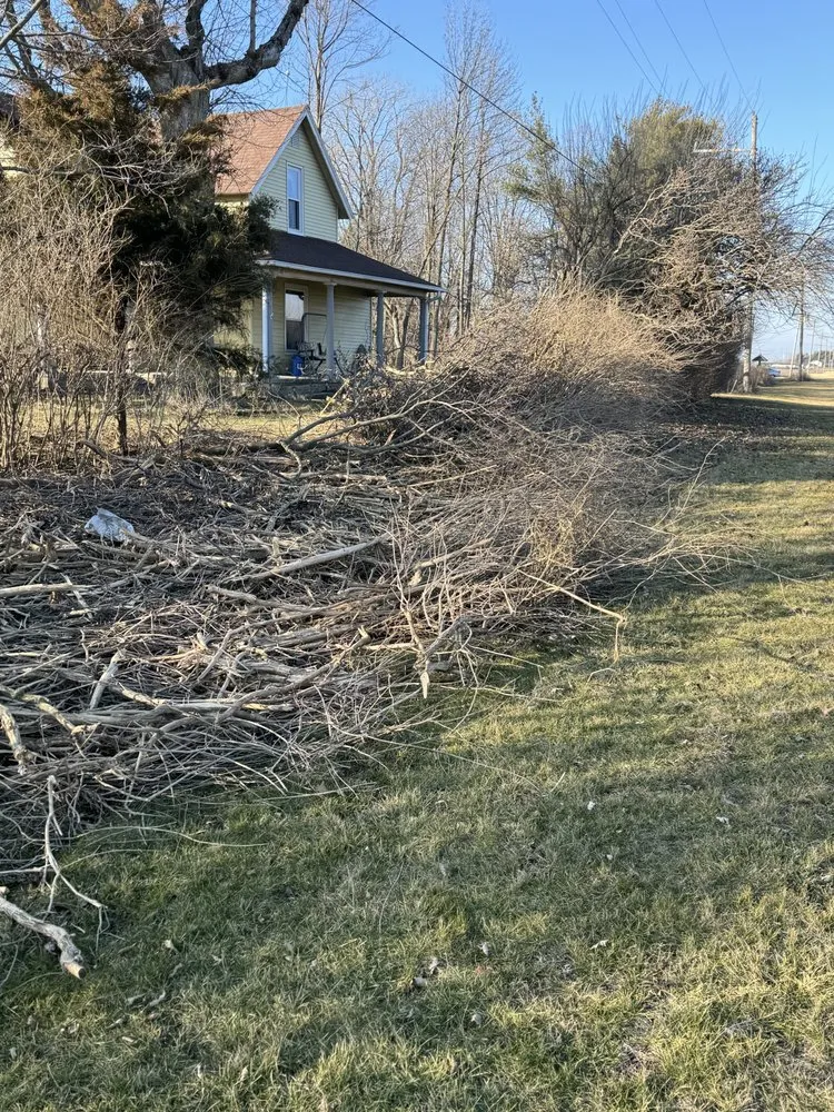 Local lawn care service near you in Lebanon, IN by Edwards Landscaping & Lawn Care