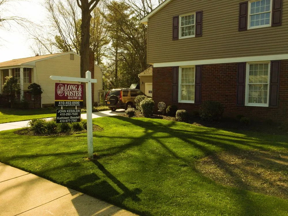 Local lawn care service in Baltimore, MD - Edwards Landscaping