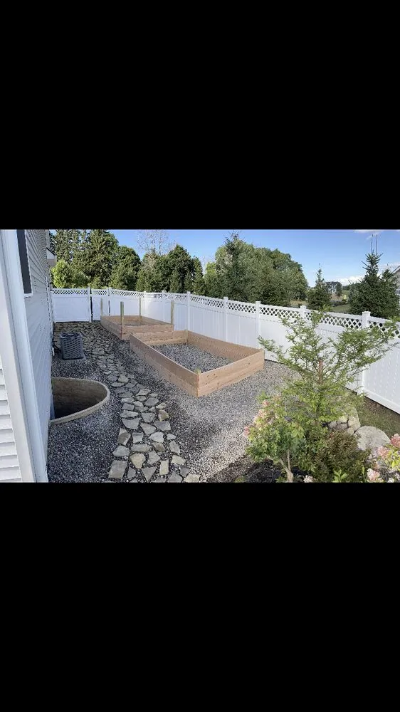 Local lawn mowing service experts serving Fairport, NY - Edwards Lawn Care